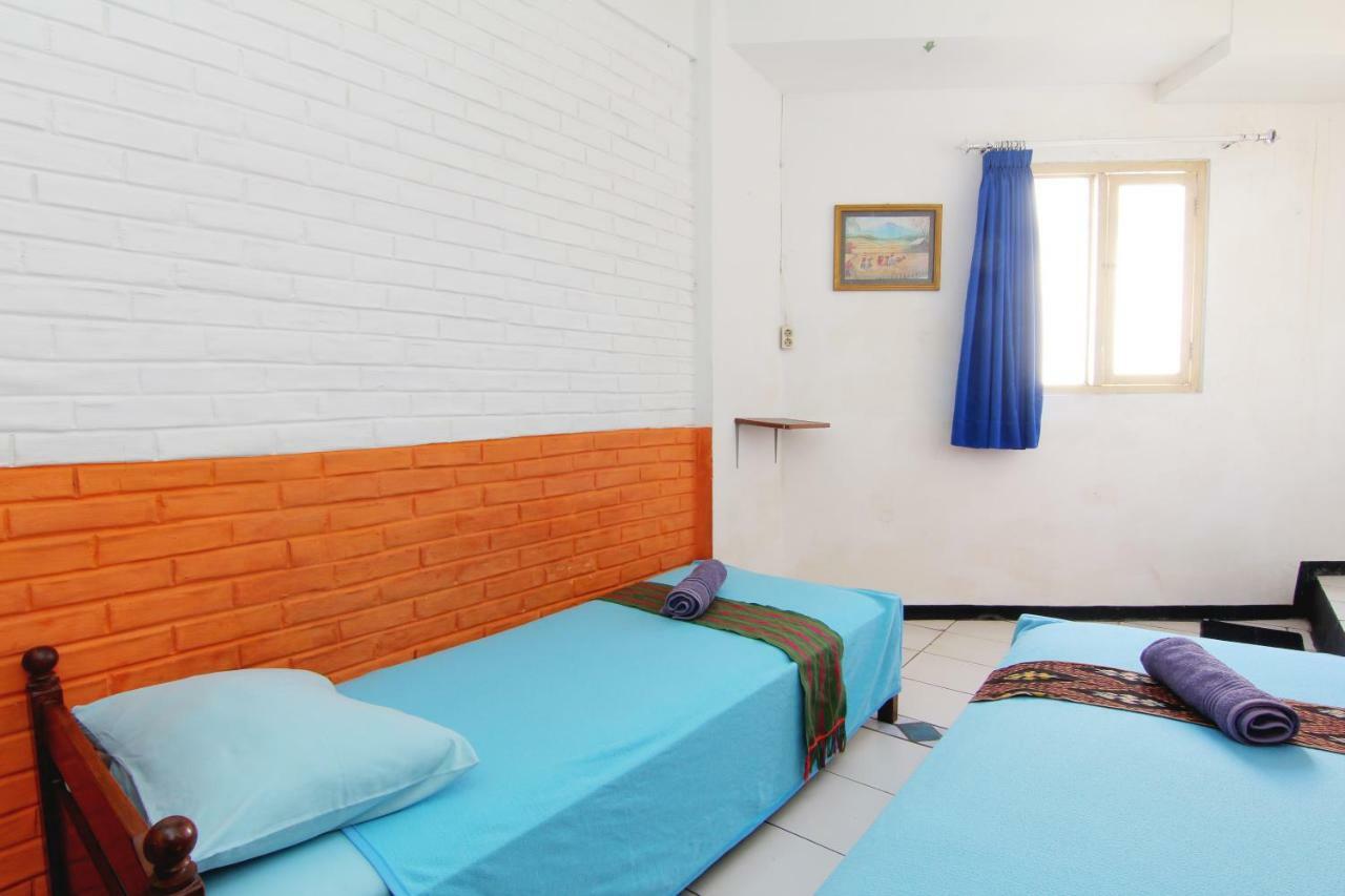 Neo Moritz Homestay Bandung Exterior photo