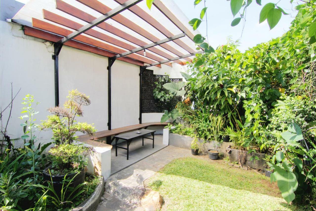 Neo Moritz Homestay Bandung Exterior photo
